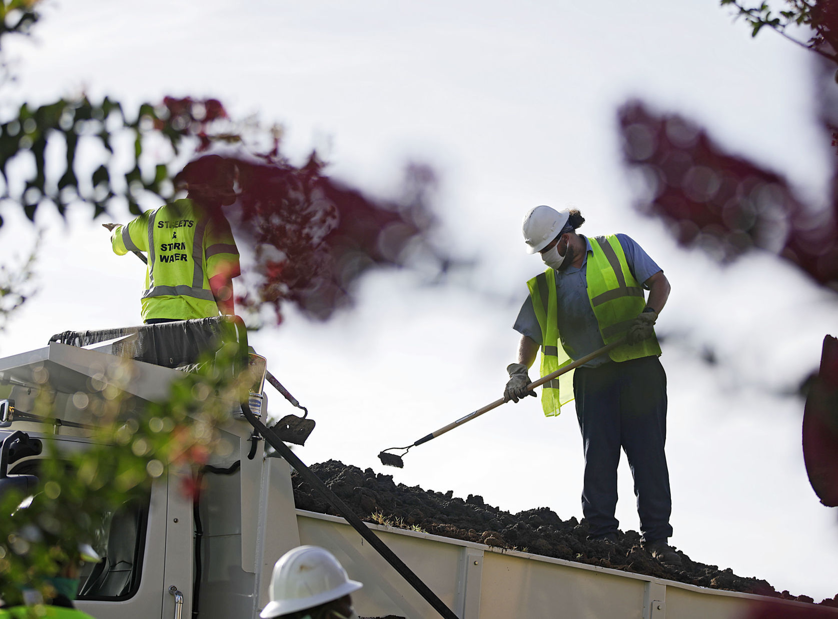Mass graves search